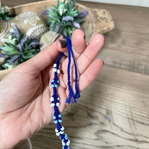 Beaded Flower Friendship Bracelet - Picture 4 of 6